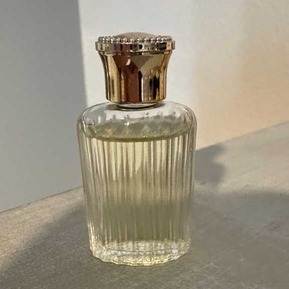 Mini Perfume Bottle Collection - Picture 4 of 16